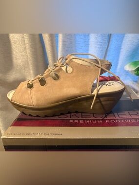 Skechers Tan Suede Lace-Up Wedge Sandal